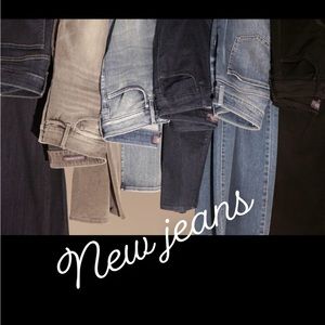 New jeans come shop 8 -14 sizes all name bands some with tags.